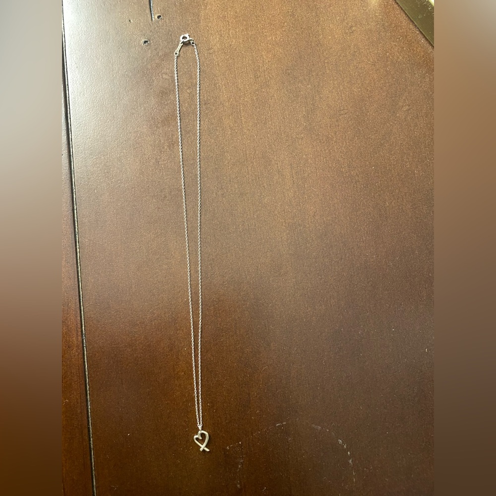 Tiffany and co Paloma Picasso silver heart pendant